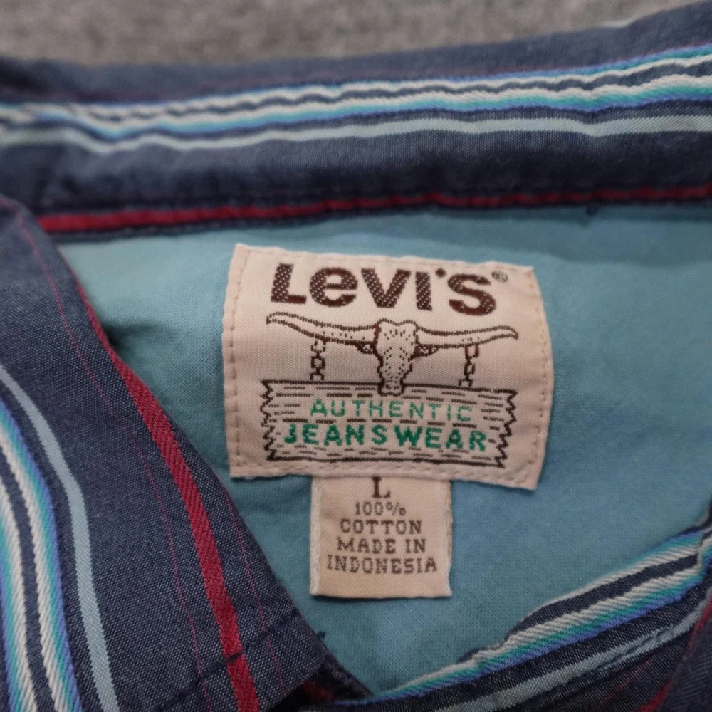 Vintage Levi's Shirt Mens Large Blue Stripe Long Horn Western Snap